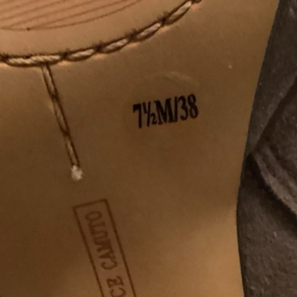 Vince Camuto brown suede ankle boot size 7.5‎ - Picture 5 of 8